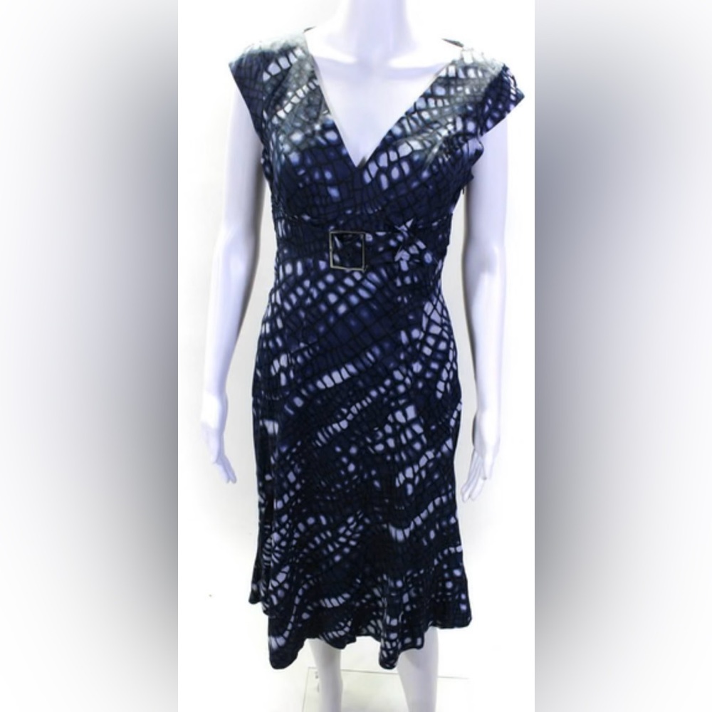 KAREN MILLEN Kate Middleton Princess Blue Black B‎ Neck Knee Length Belt Print 4